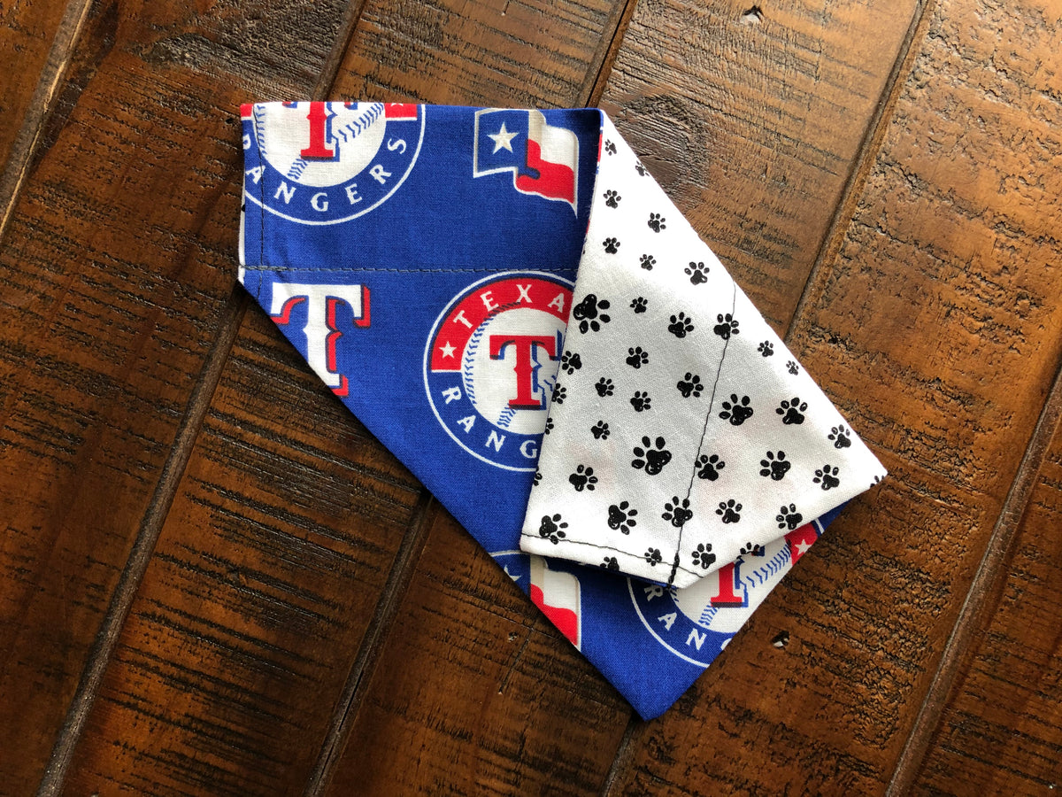 Texas Rangers Over-the-Collar Reversible Dog Bandana ~ Four Sizes, Opt –  ENestor Products