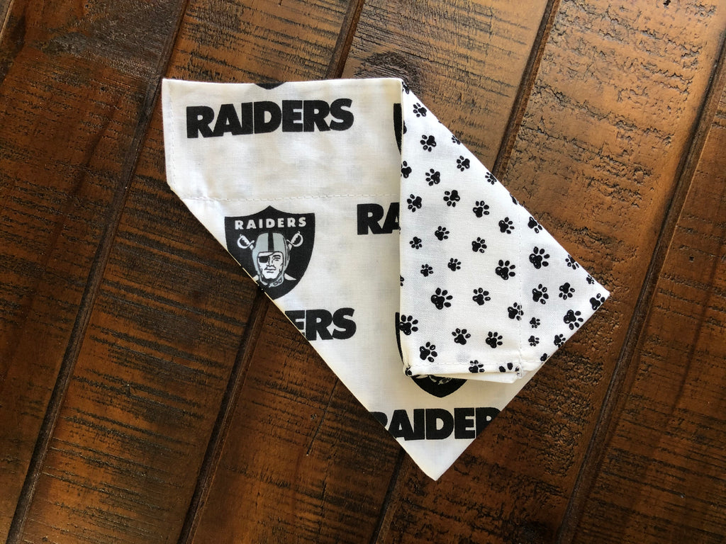 Las Vegas Raiders NFL Dog Collar Bandana